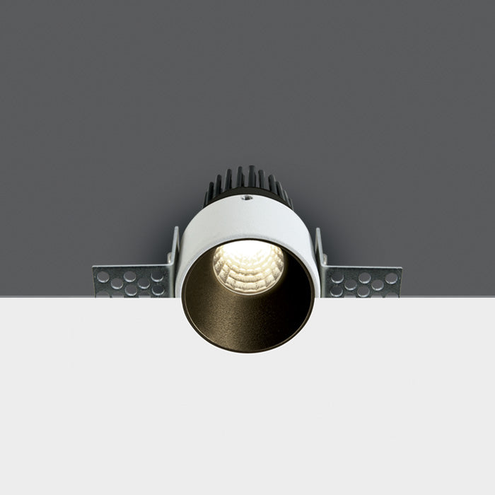 Черен LED 3W WW (топло бяло) 36° 350mA IP20 Dark-Light (задълбочен оптичен конус) Безрамков