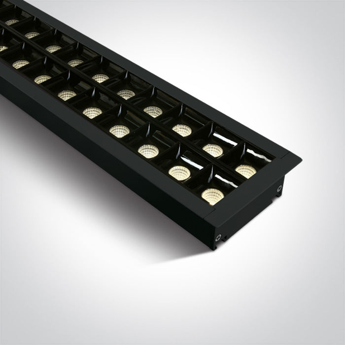 Черен Вградено 96pcs Спот UGR17 40W WW (топло бяло) 1300 мм 34° 230V Dark-Light (задълбочен оптичен конус)