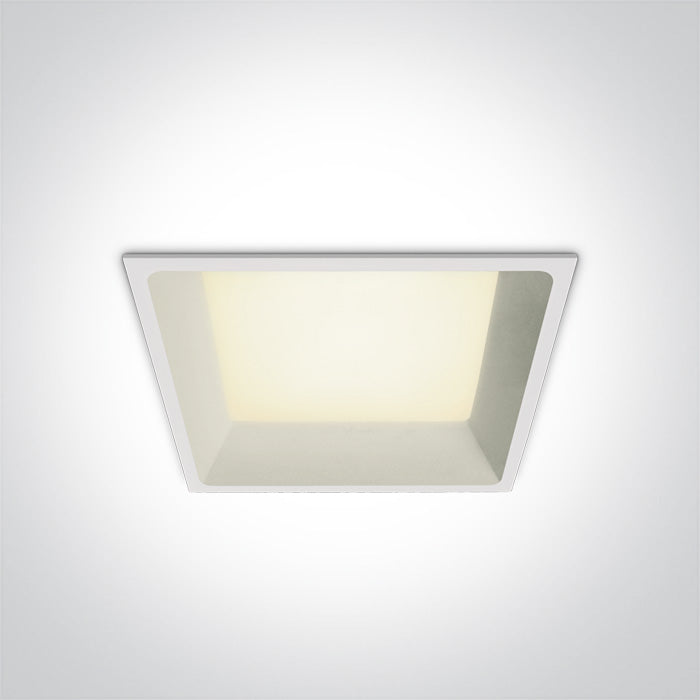 Бял 22W CW (студено бяло) IP20 230V 100° Dark-Light (задълбочен оптичен конус)