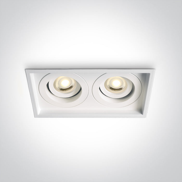 Бял GU10 2x10w Регулируем