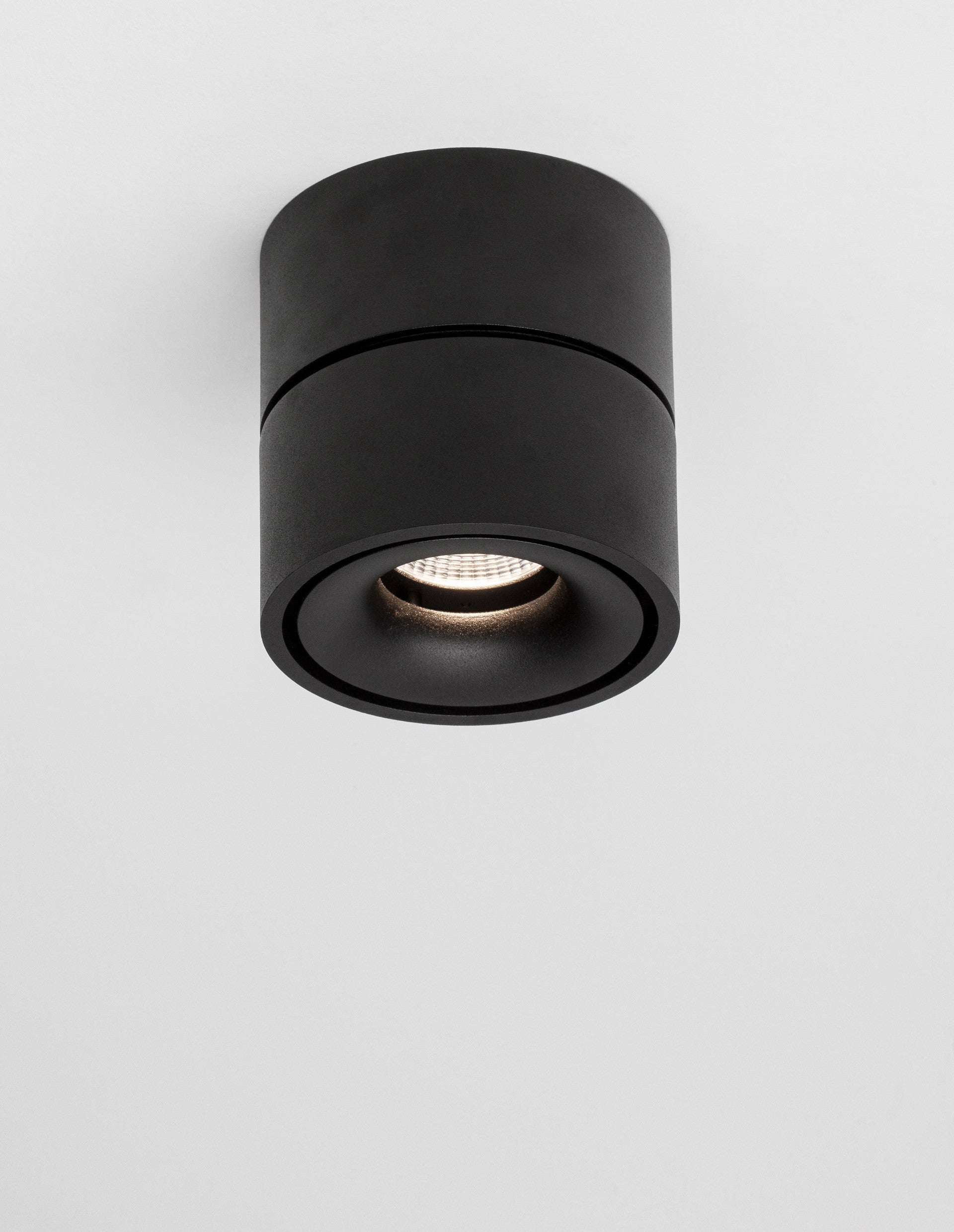 Аксесоар UNIVERSAL 13W Matt Black Aluminium