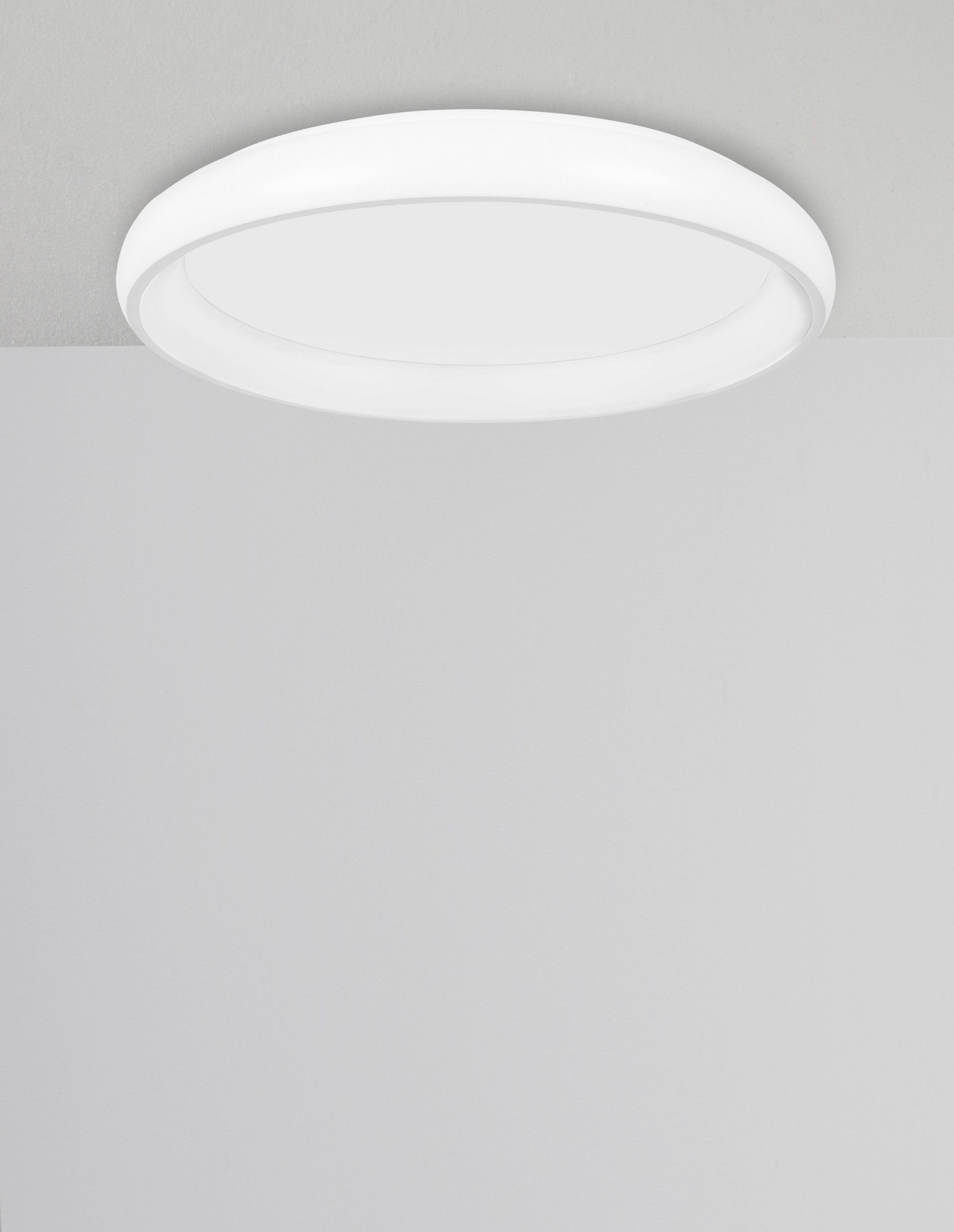 Висяща лампа ALBI 32W бял алуминий и акрил LED