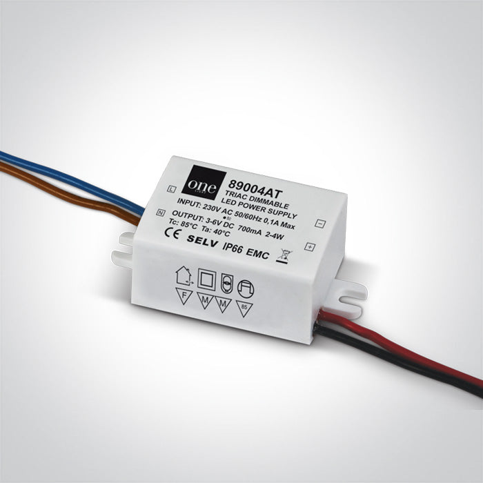 С димиране Захранващ драйвер 700mA 2-4W IP66 230V