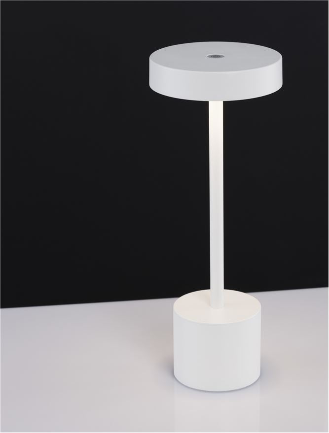 Външна настолна лампа FUMO 2W Пясъчно бял алуминий и акрил IP54