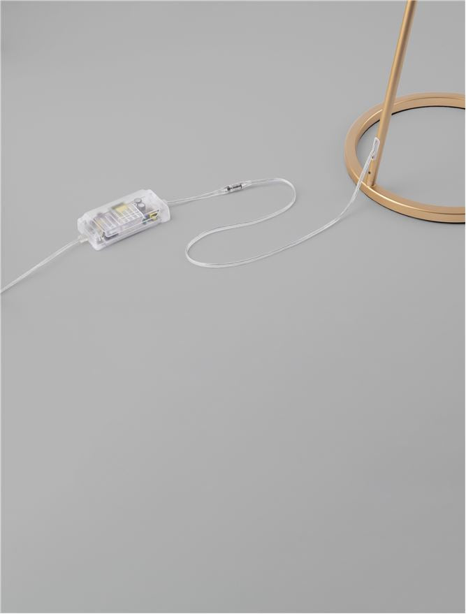 Висящо осветително тяло (пендел) FLUTE LED 30W Пясъчно златист алуминий L35 W55 H153см