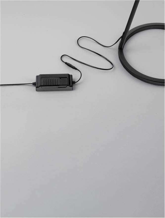 Висящо осветително тяло (пендел) FLUTE LED 30W Пясъчно черен алуминий L35 W55 H153см