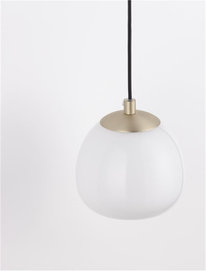 Висящо осветително тяло (пендел) THE EGG 5W LED G9 Злато и матово черно метал, опалово стъкло L20 W13 H40см Регулируема височина