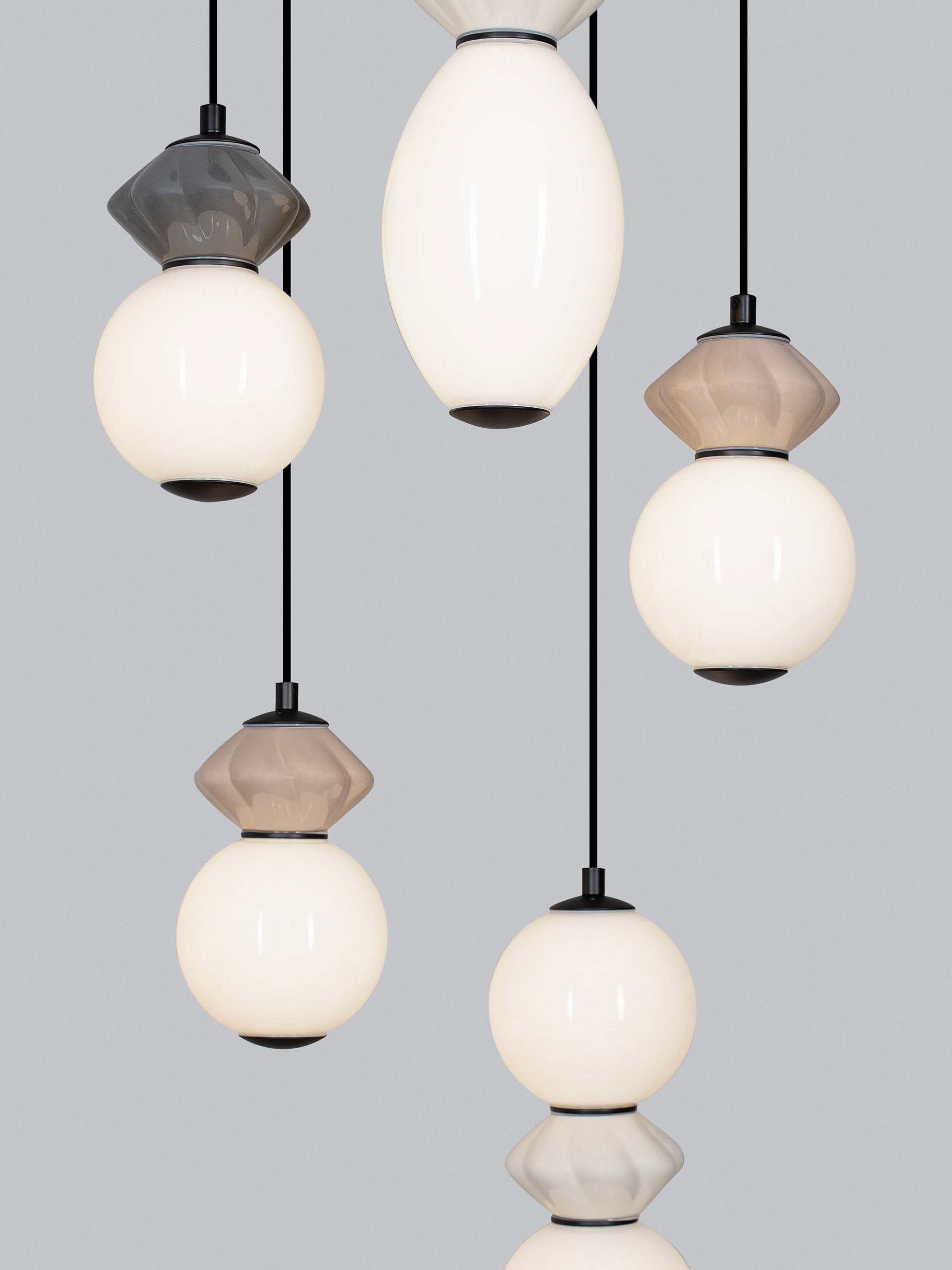 Подова лампа PALLINA LED 28W 220-240V ⌀42 H237.5см Кафяв, Светлосив и Тъмносив керамичен опал стъкло, Матово черен метал