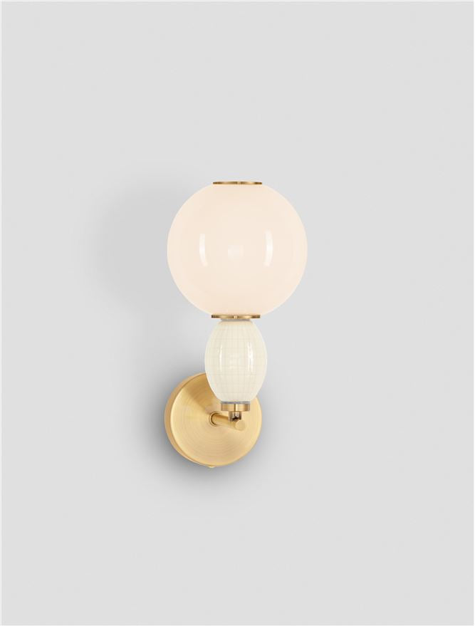 Настолна лампа OBRIE LED 6W 220-240V ⌀14 W21 H31.5см Бежова керамика Опалово стъкло Златист метал