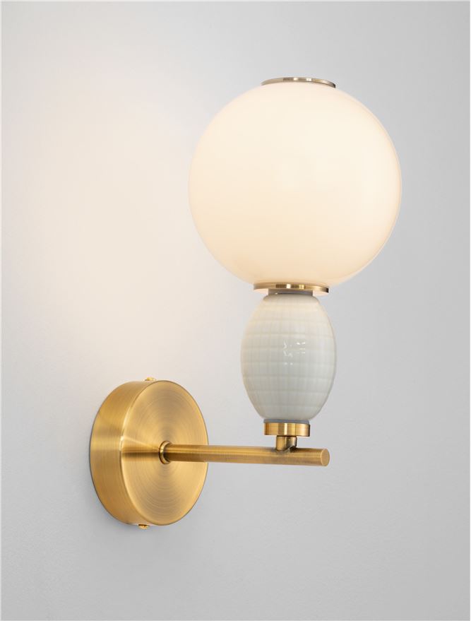 Настолна лампа OBRIE LED 6W 220-240V ⌀14 W21 H31.5см Бежова керамика Опалово стъкло Златист метал