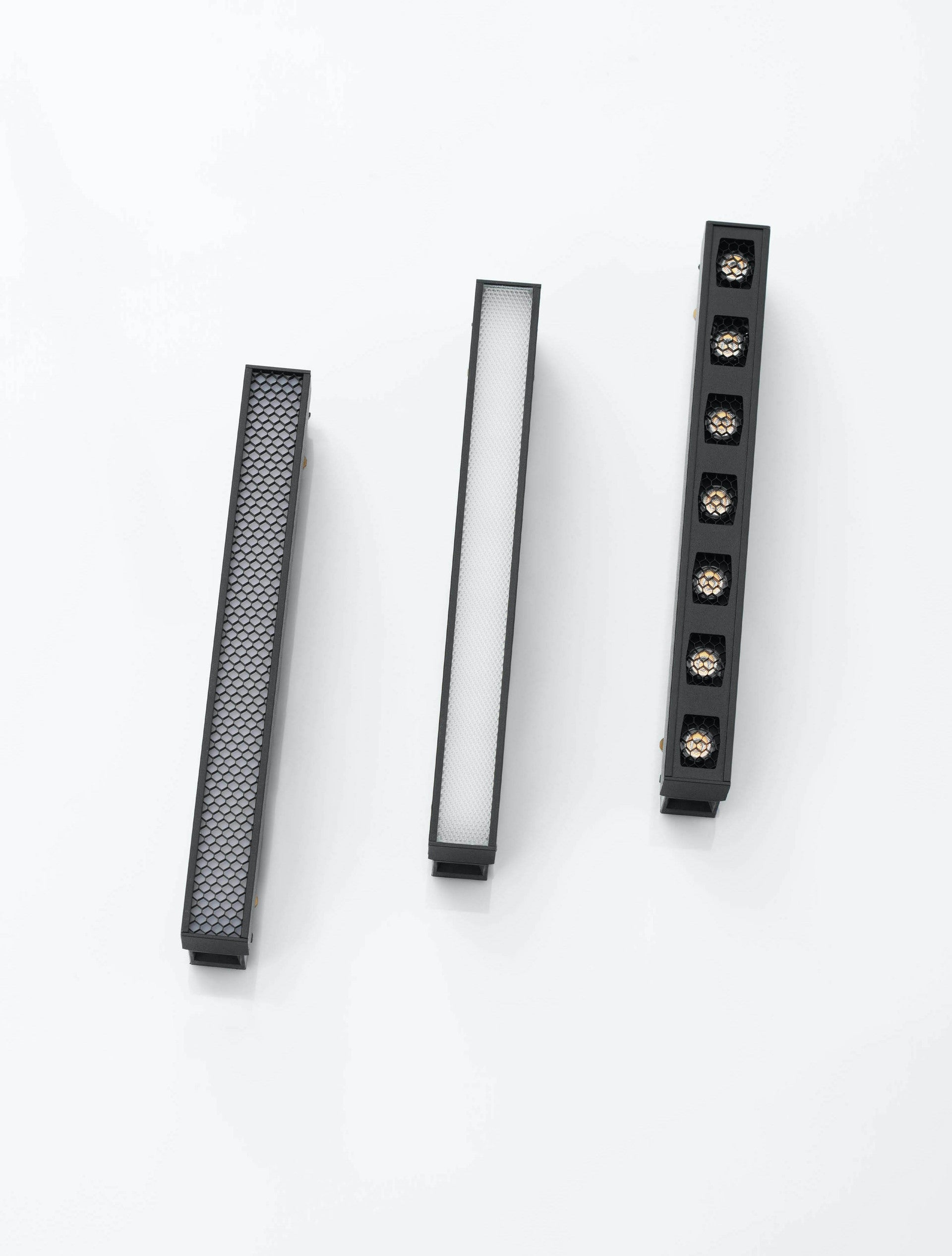 Магнитен спот 48V BREDA 10W DALI 3000K Пясъчно черен алуминий