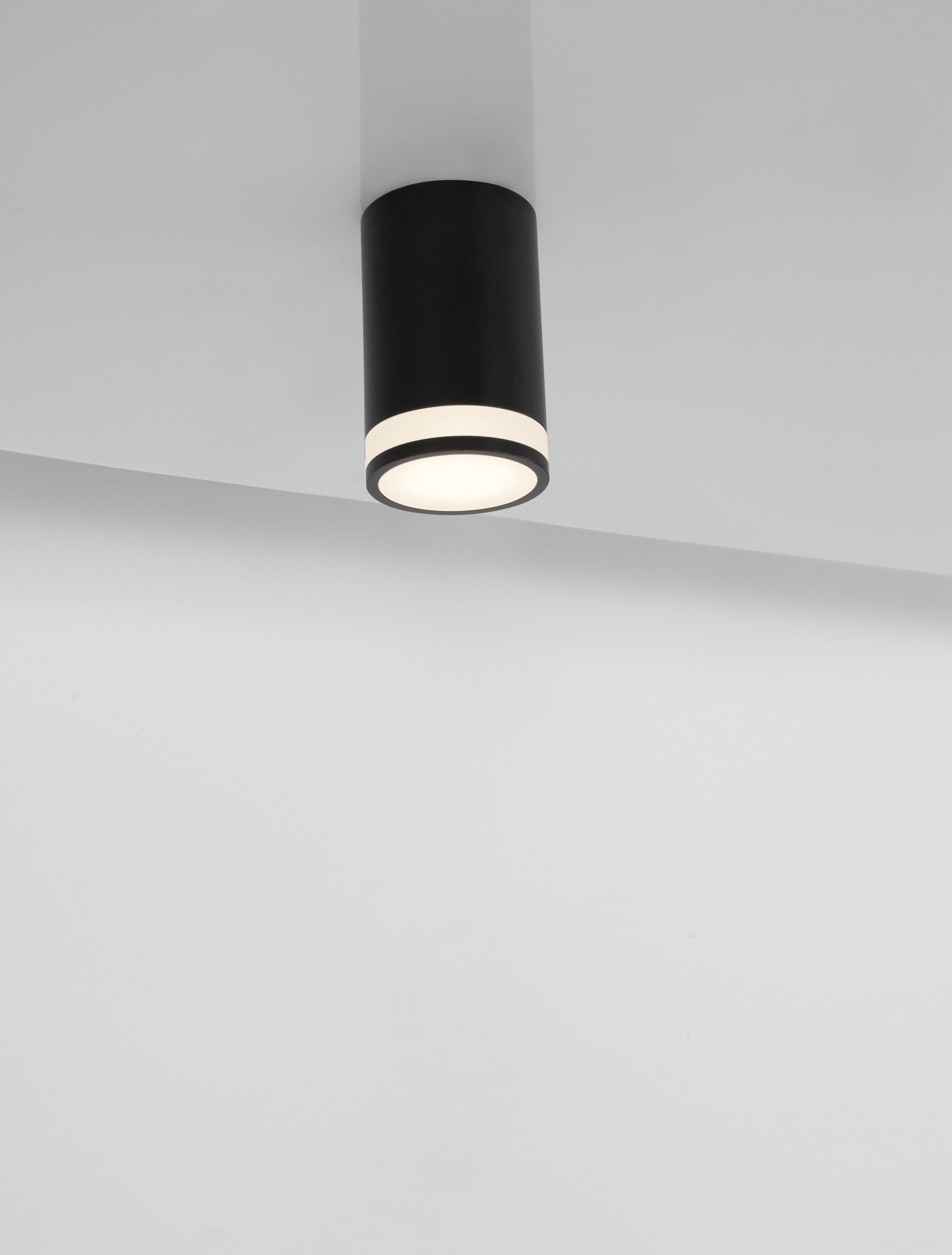 Техническо осветление ESCA LED MR16 13W Пясъчно черен/злато ⌀6 H11.5см