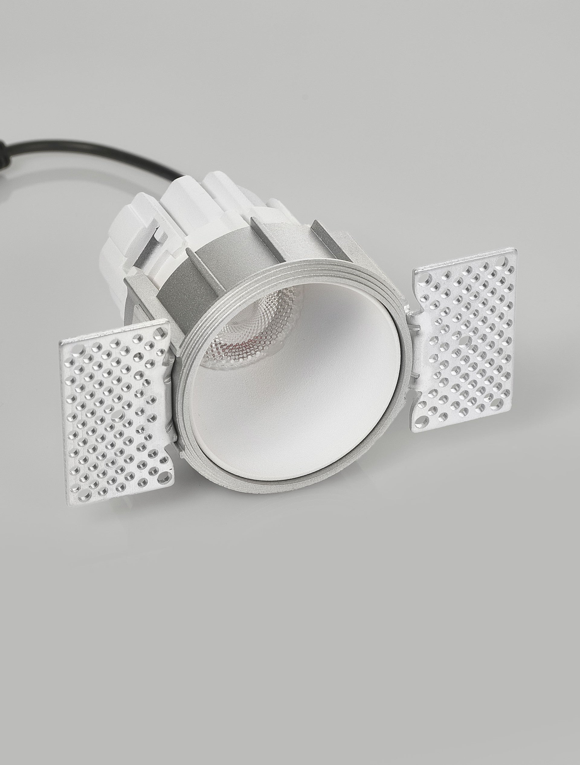 LED спот TALUS 7W 1800-3000K Фиксиран безрамков Бял димируем ⌀55 H65мм IP44