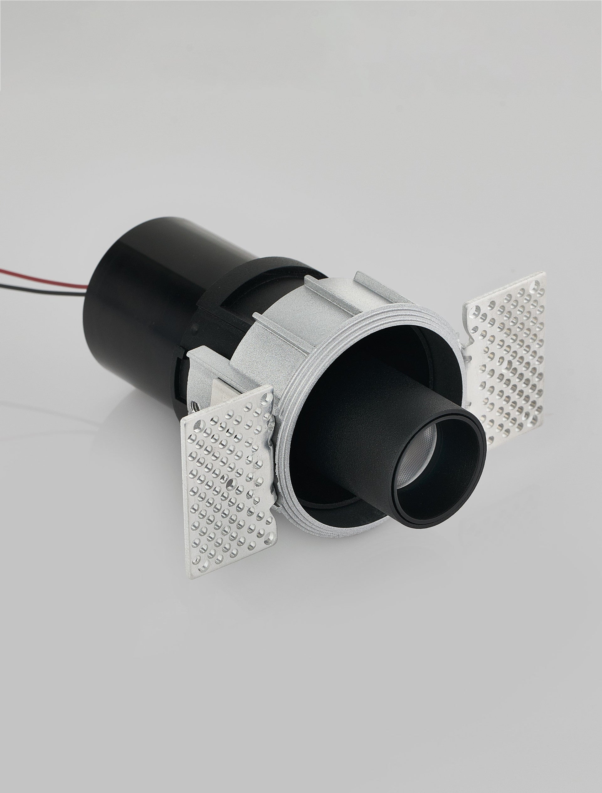 LED спот OTIUM 7W Регулируем Trimless Матово черен