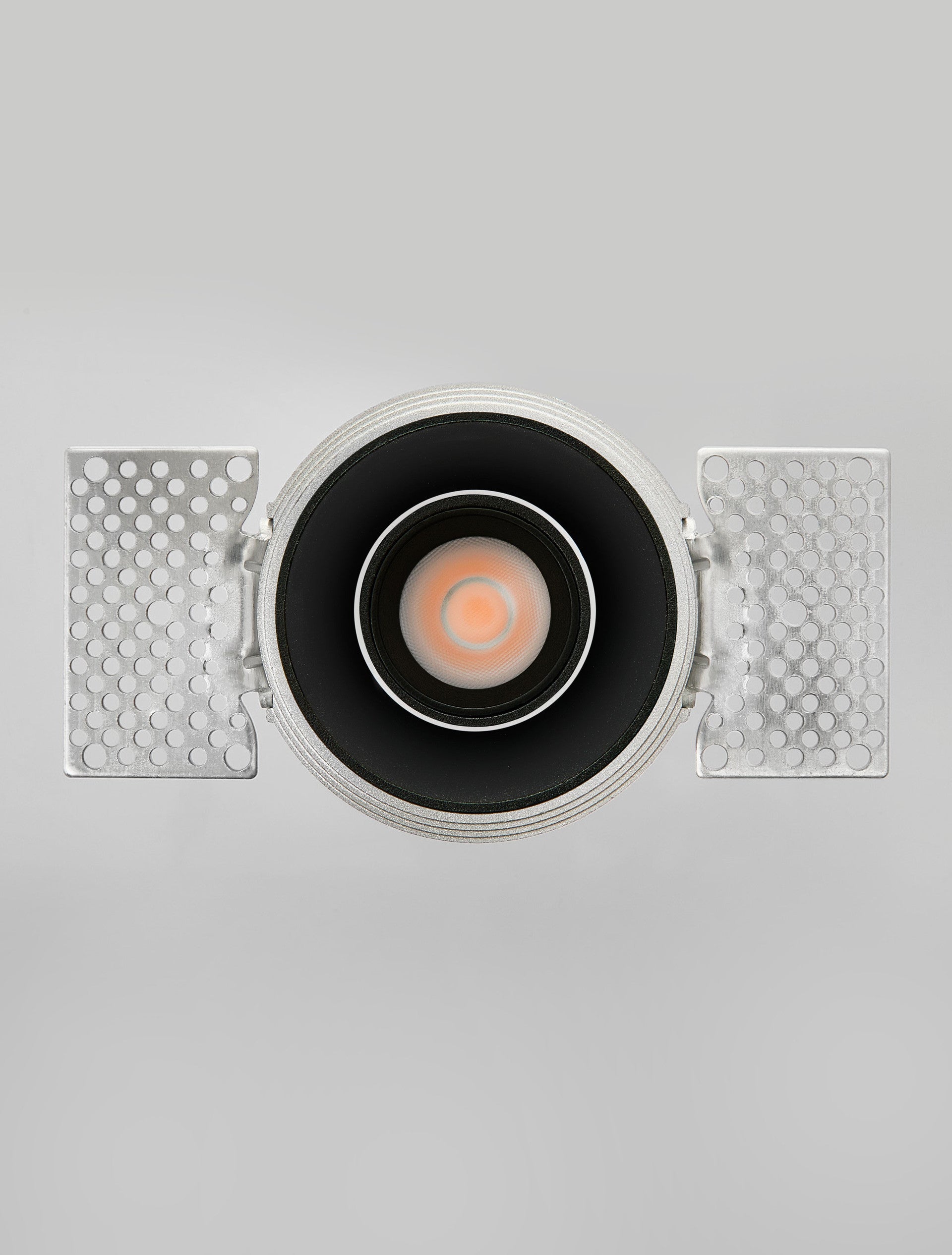 LED спот OTIUM 7W Регулируем Trimless Матово черен