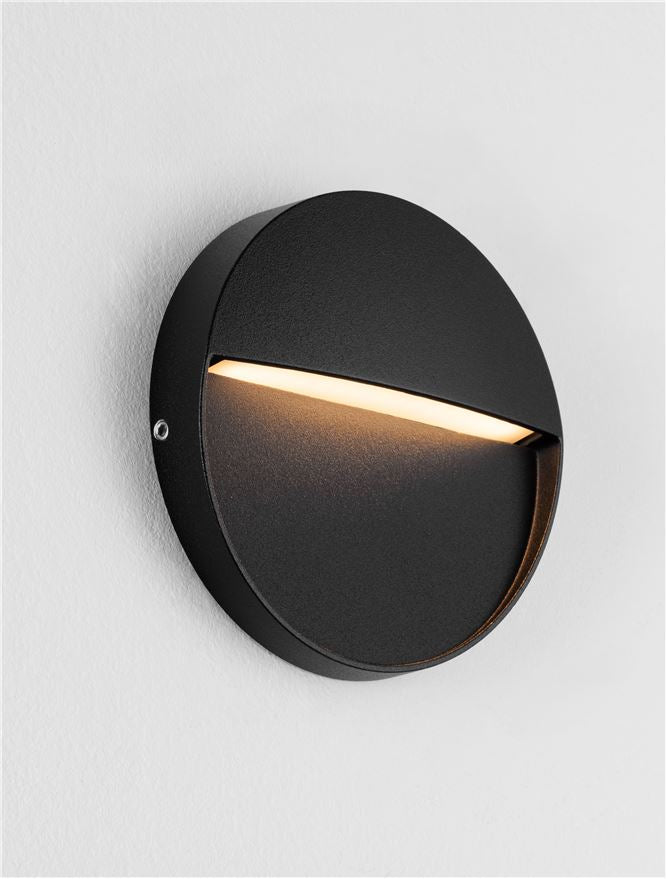 Външен аплик TOBY 3W LED Пясъчно черен алуминий и поликарбонат IP54 ⌀11