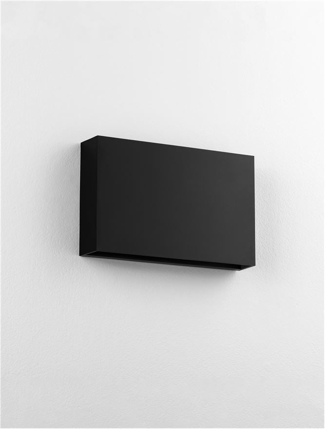 Външен аплик YOKO 13W LED Пясъчно черен акрил и поликарбонат IP65 3000K