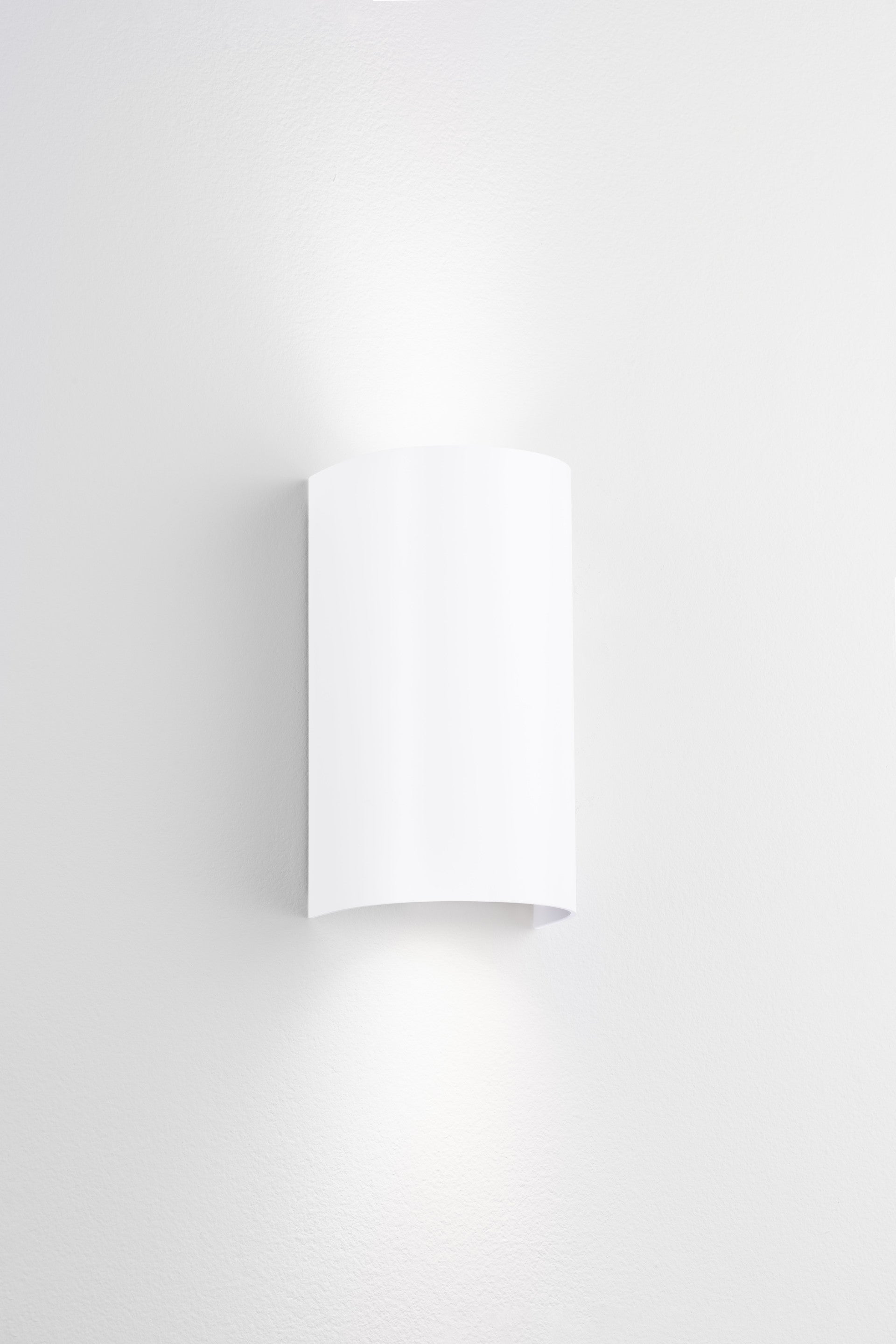 Външна стенна лампа YORK 2x10W GU10 LED, пясъчнобял акрил и поликарбонат, IP65, без крушка