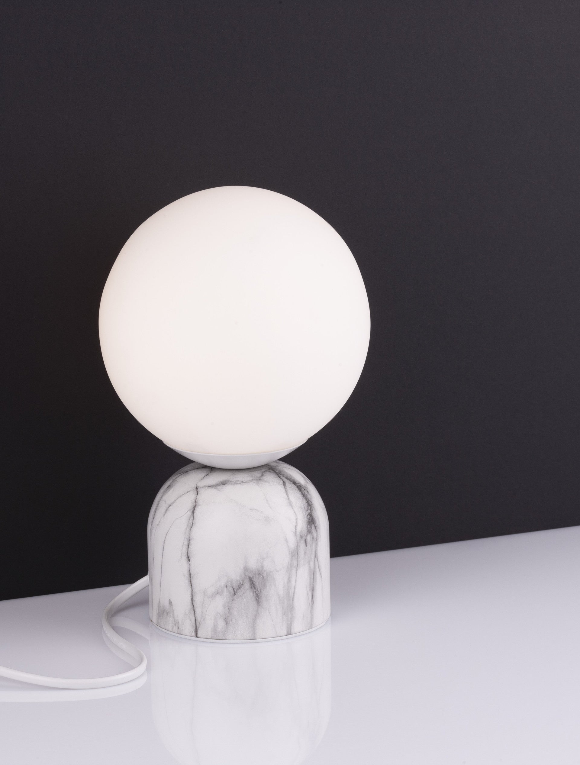 Висящо осветително тяло (пендел) KENIO 5W E14 Бял мрамор, опалово стъкло