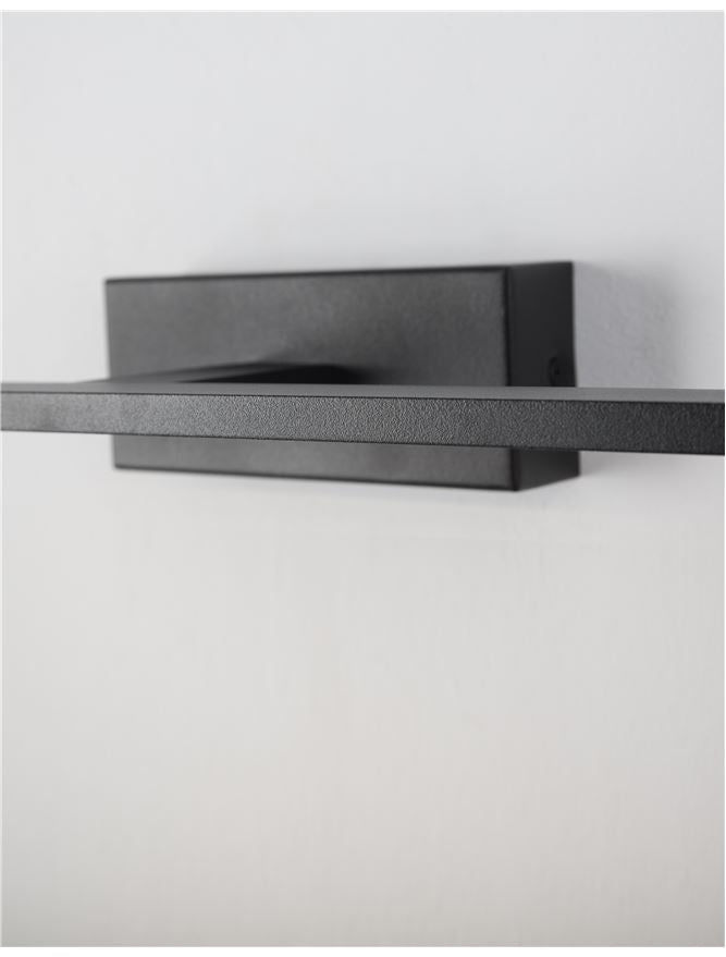 Висящо осветително тяло (пендел) MONDRIAN 12W LED Пясъчно черен алуминий и акрил IP44