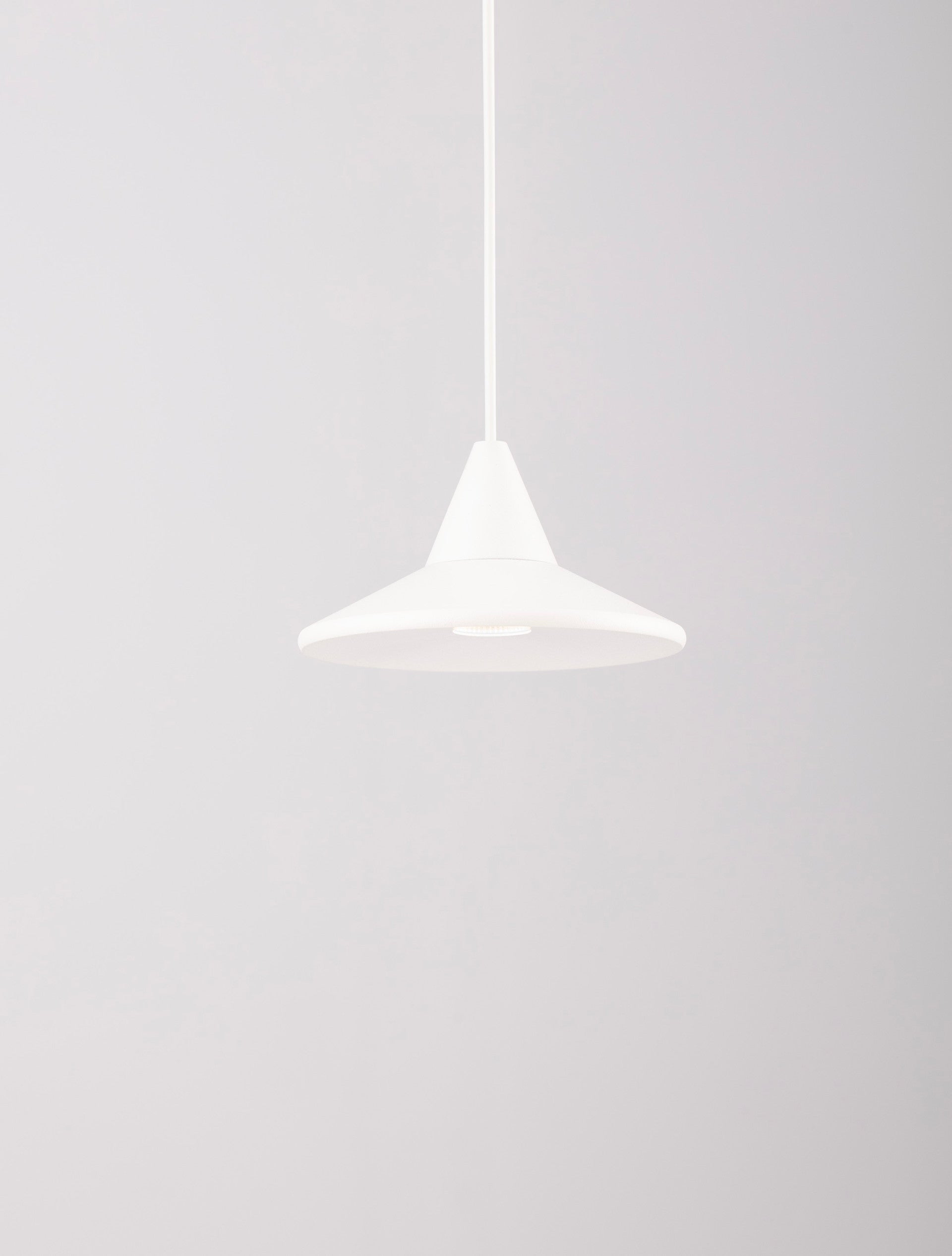 Висящо осветително тяло (пендел) DRO LED 6W 220-240V Триак димируем Матово бял алуминий Регулируема височина ⌀9.2 H150см