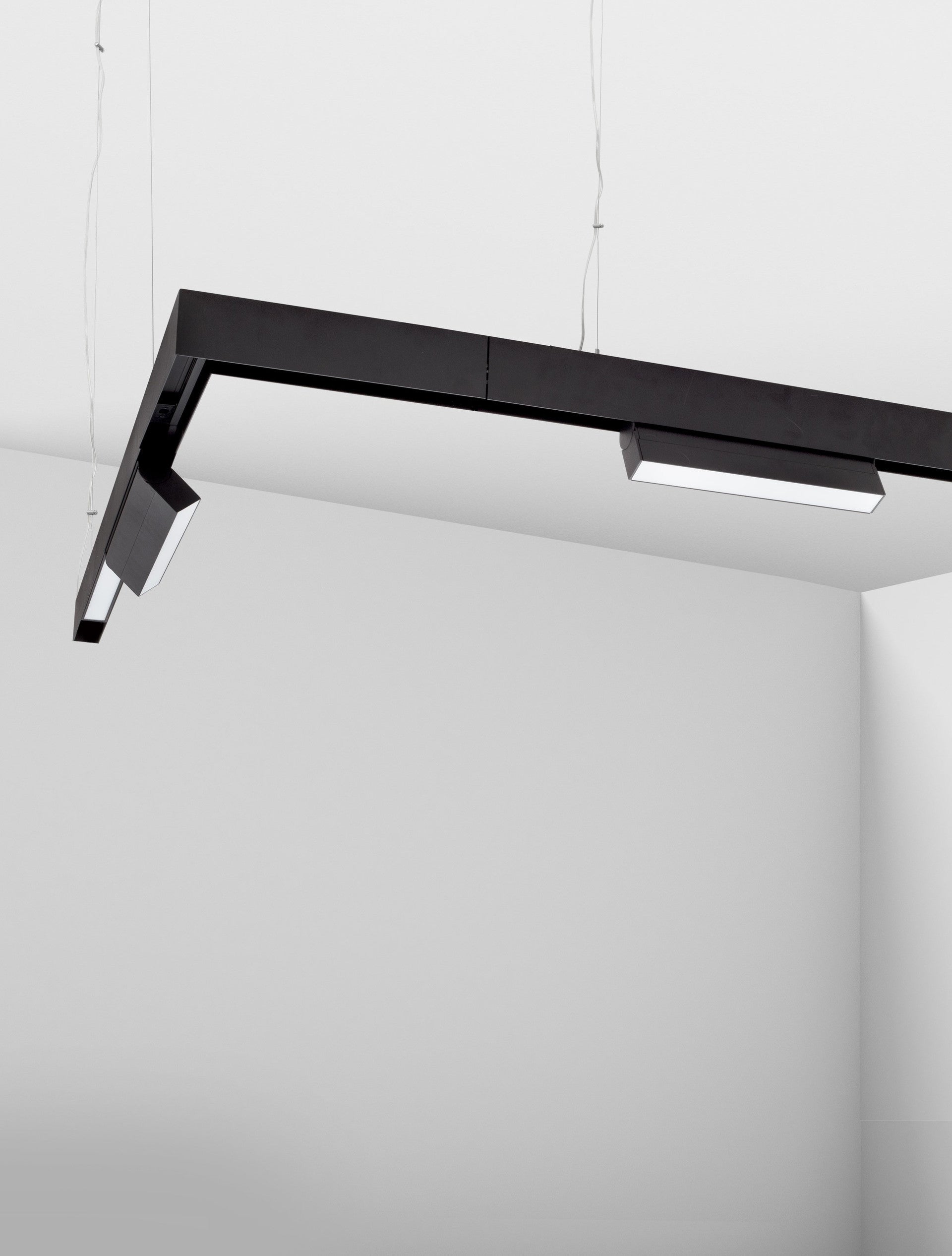 Техническо осветление BUXTON LED лента 22W 3000K Пясъчно черен Triac димируем