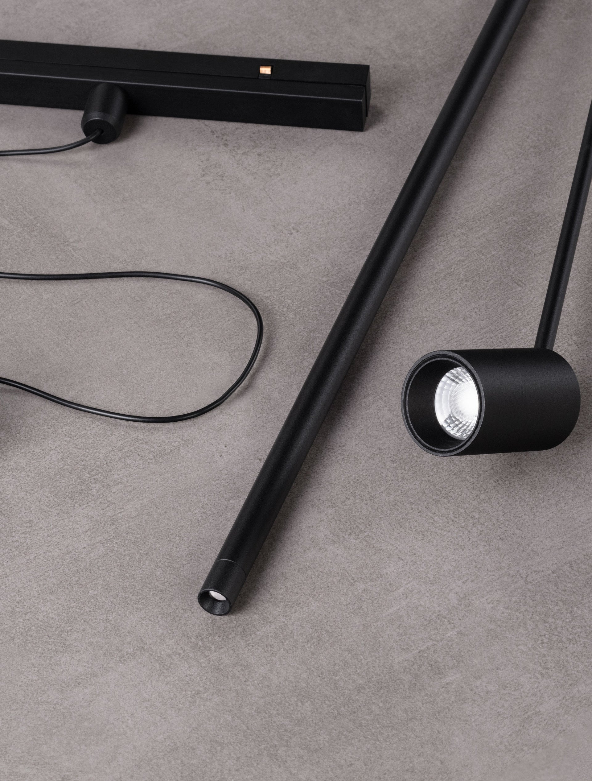 Техническо осветление ULTRA SLIM 5W 3000K Пясъчно черен, Пясъчно бял, Златист месинг