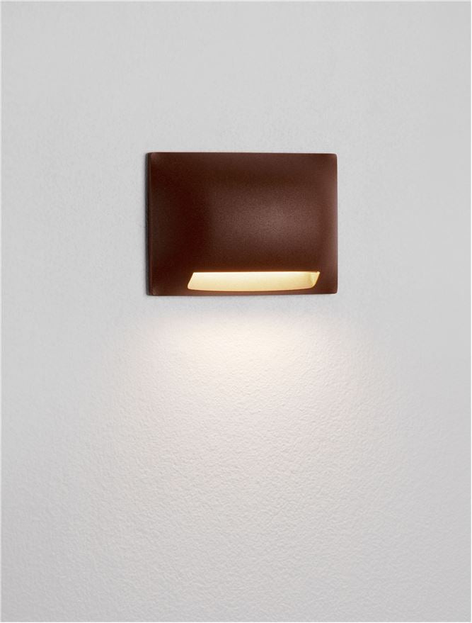 Външен аплик SUB 5W LED Ръжда алуминий и поликарбонат IP65 L13.5 W3.5 H8.5см
