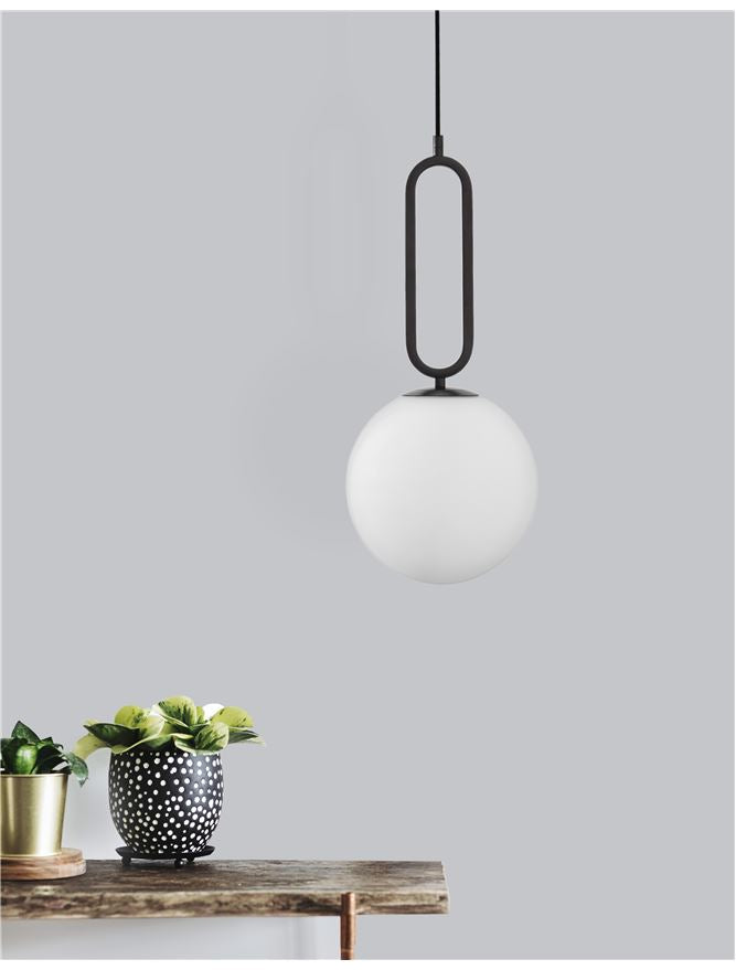 Висящо осветително тяло (пендел) GRUS 12W LED E27 Матово черен, опалово стъкло