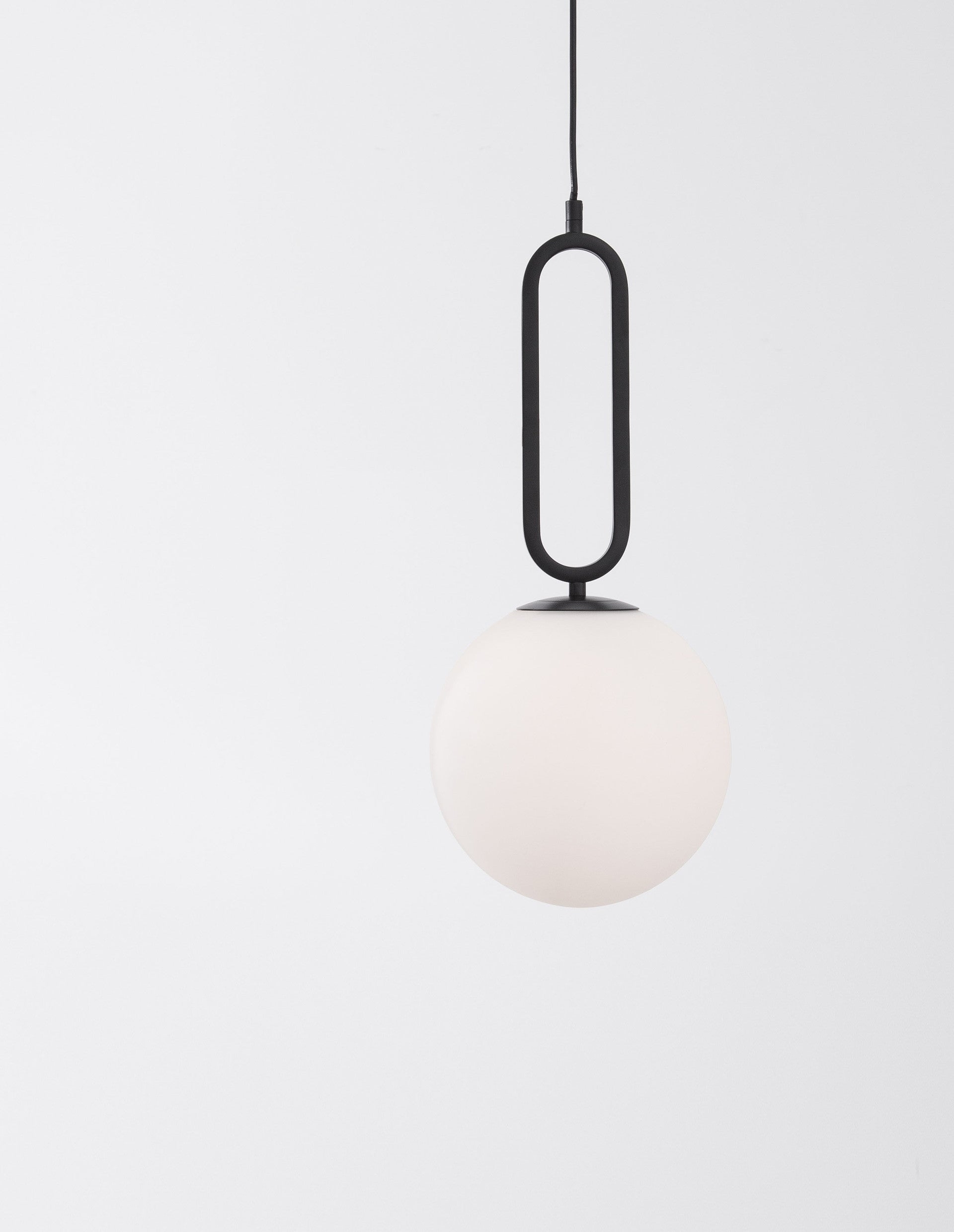 Висящо осветително тяло (пендел) GRUS 12W LED E27 Матово черен, опалово стъкло ⌀25