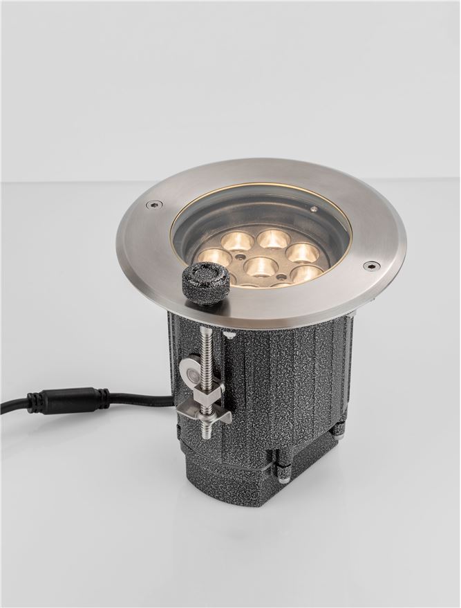 LED спот NARROW 14W 110-240V IP67 Сребрист ⌀18 H18.7см 3000K