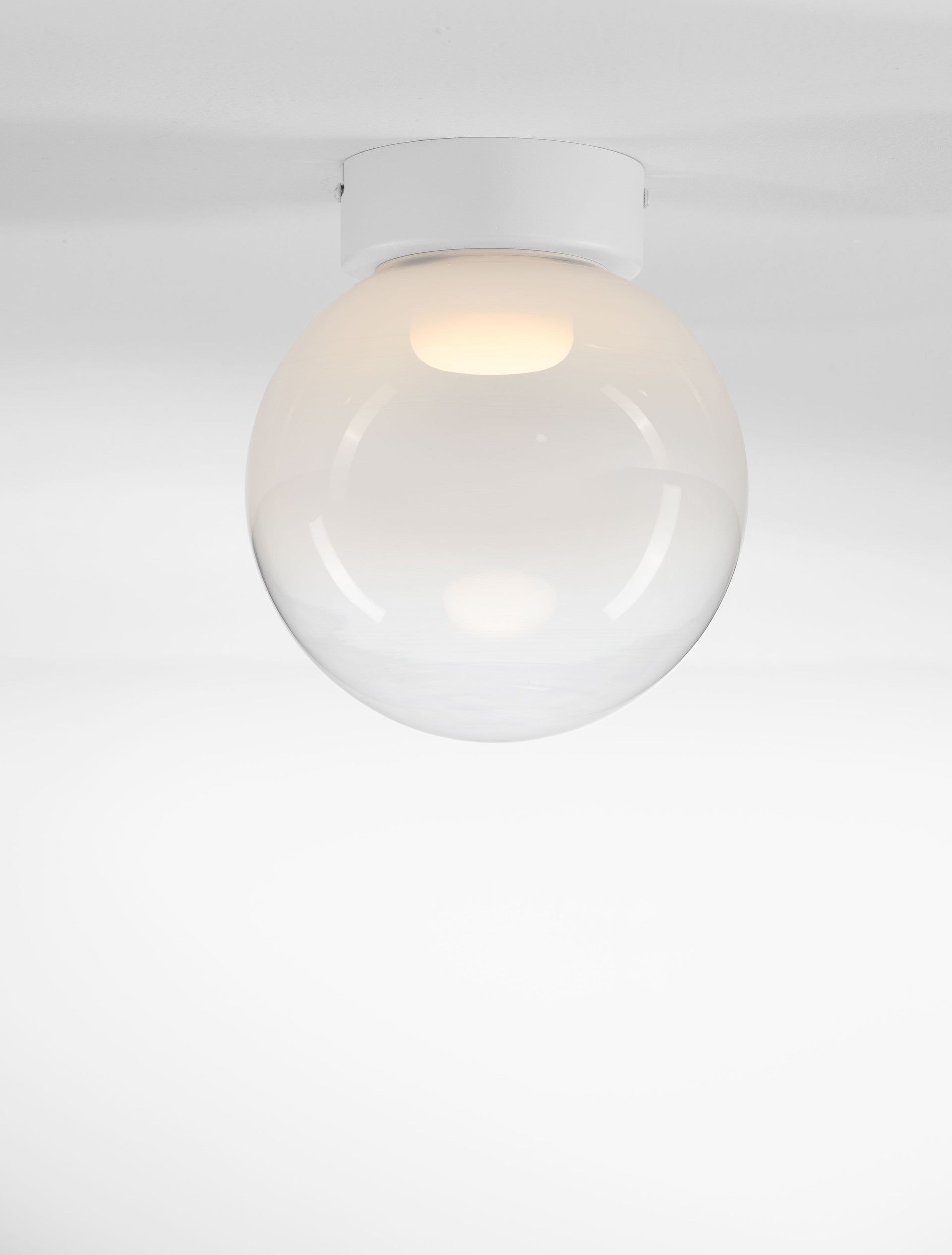 Окачена лампа BOLITA 7W LED димируема, пясъчно бял метал, опалово стъкло