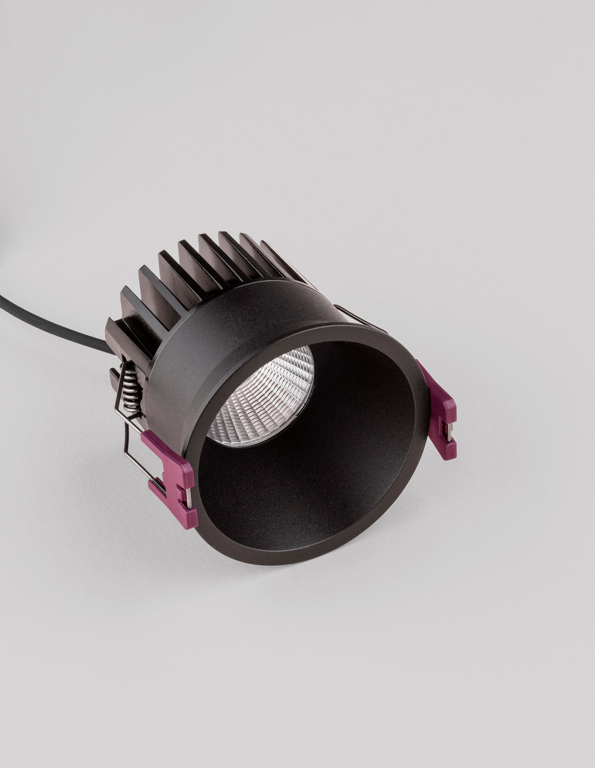 Външна стенна лампа BLADE 12W LED, пясъчночерна, алуминиева