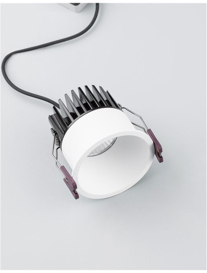 Външен аплик BLADE 12W LED Пясъчно бял алуминий
