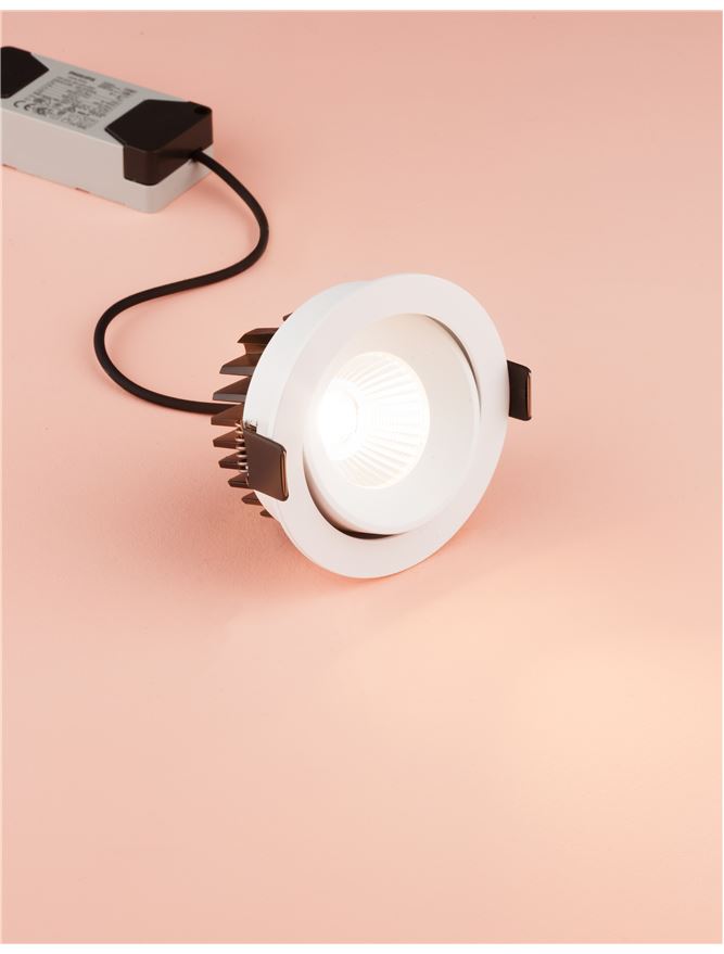 Външен аплик BLADE 12W LED Пясъчно бял алуминий