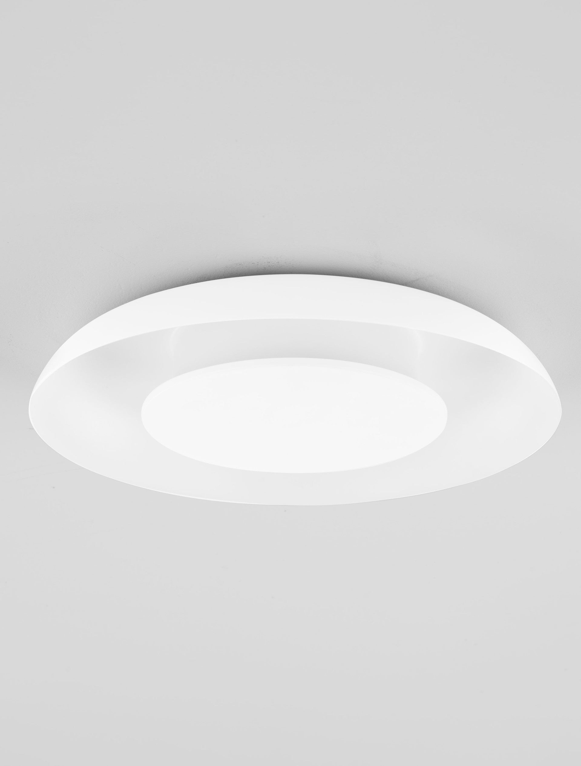 Висящо осветително тяло (пендел) EPOS 24W LED Пясъчно бял метал и акрил ⌀40 H6.5см
