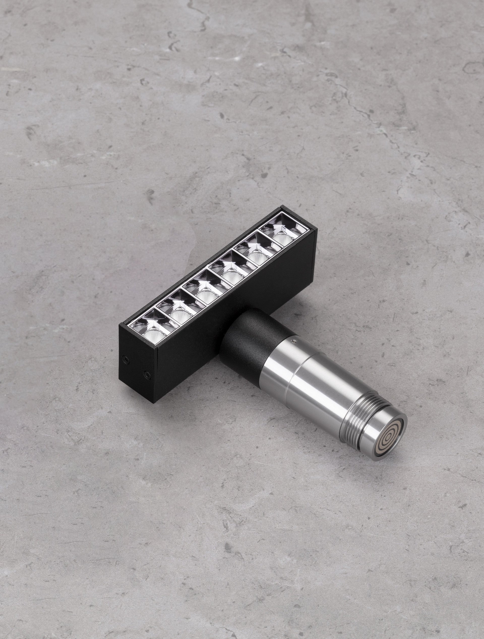 Магнитен спот 48V IMAGINE черен алуминий Adjust Line DALI LED 6W 3000K 48V L136.6 W31 H135мм