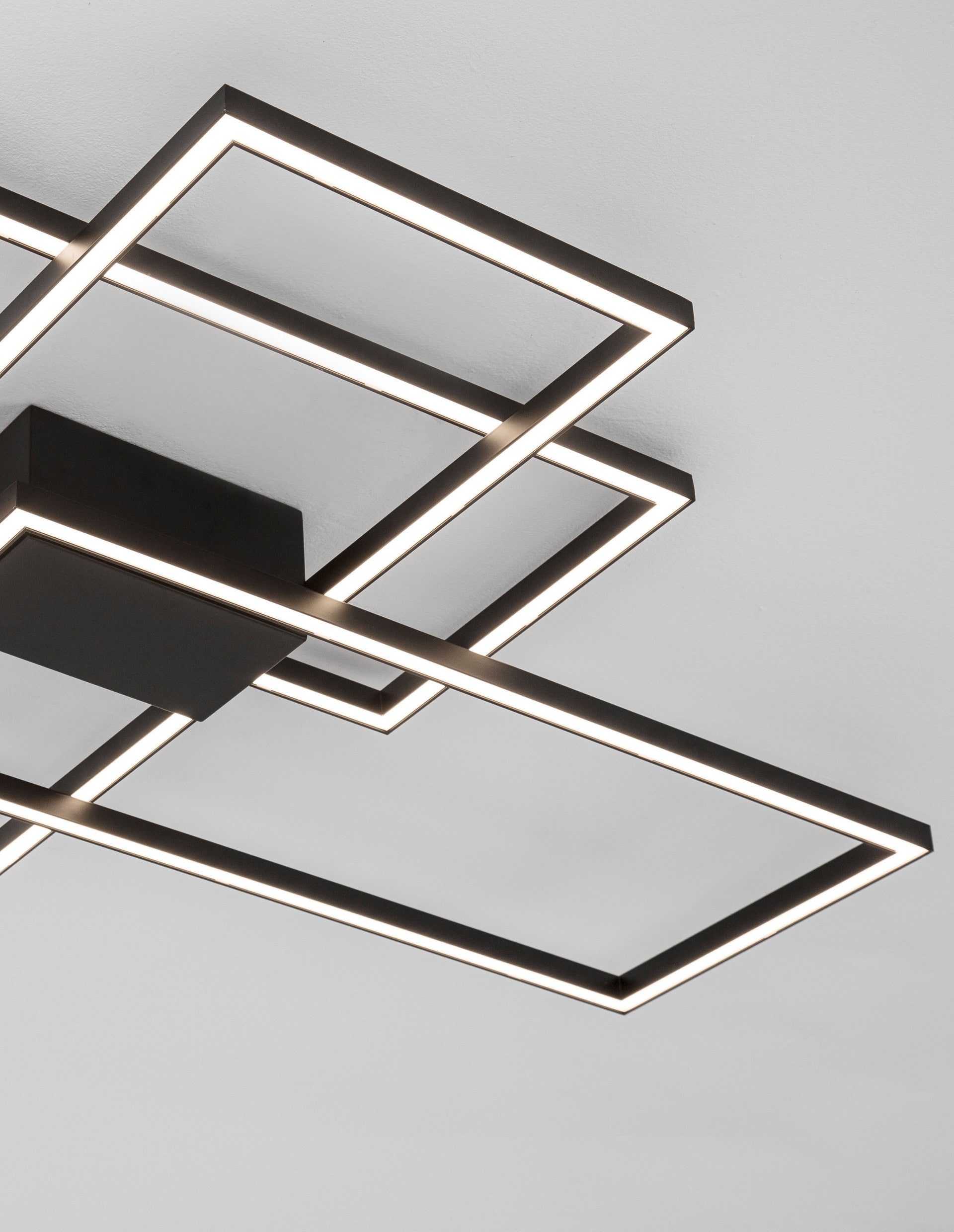 Висящо осветително тяло (пендел) BILBAO 55W LED Матово черен алуминий и акрил