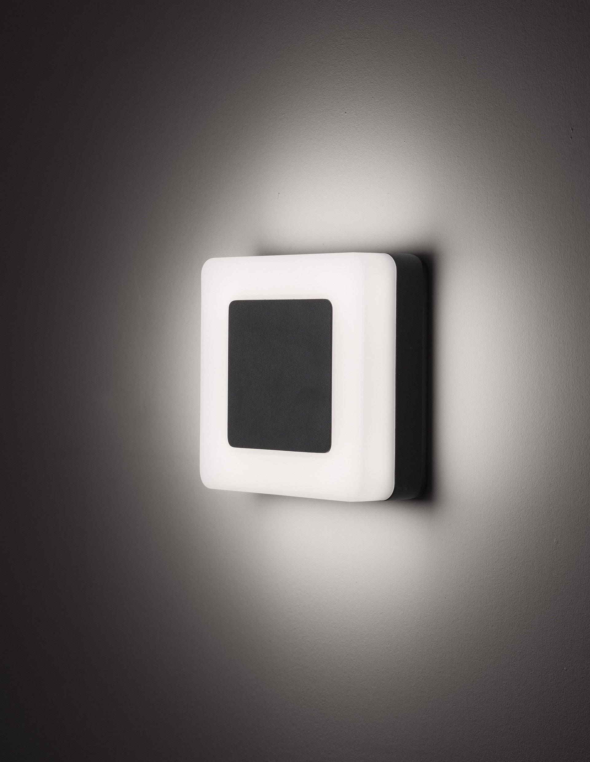 Външен аплик TUNE LED 9W Пясъчно черен алуминий