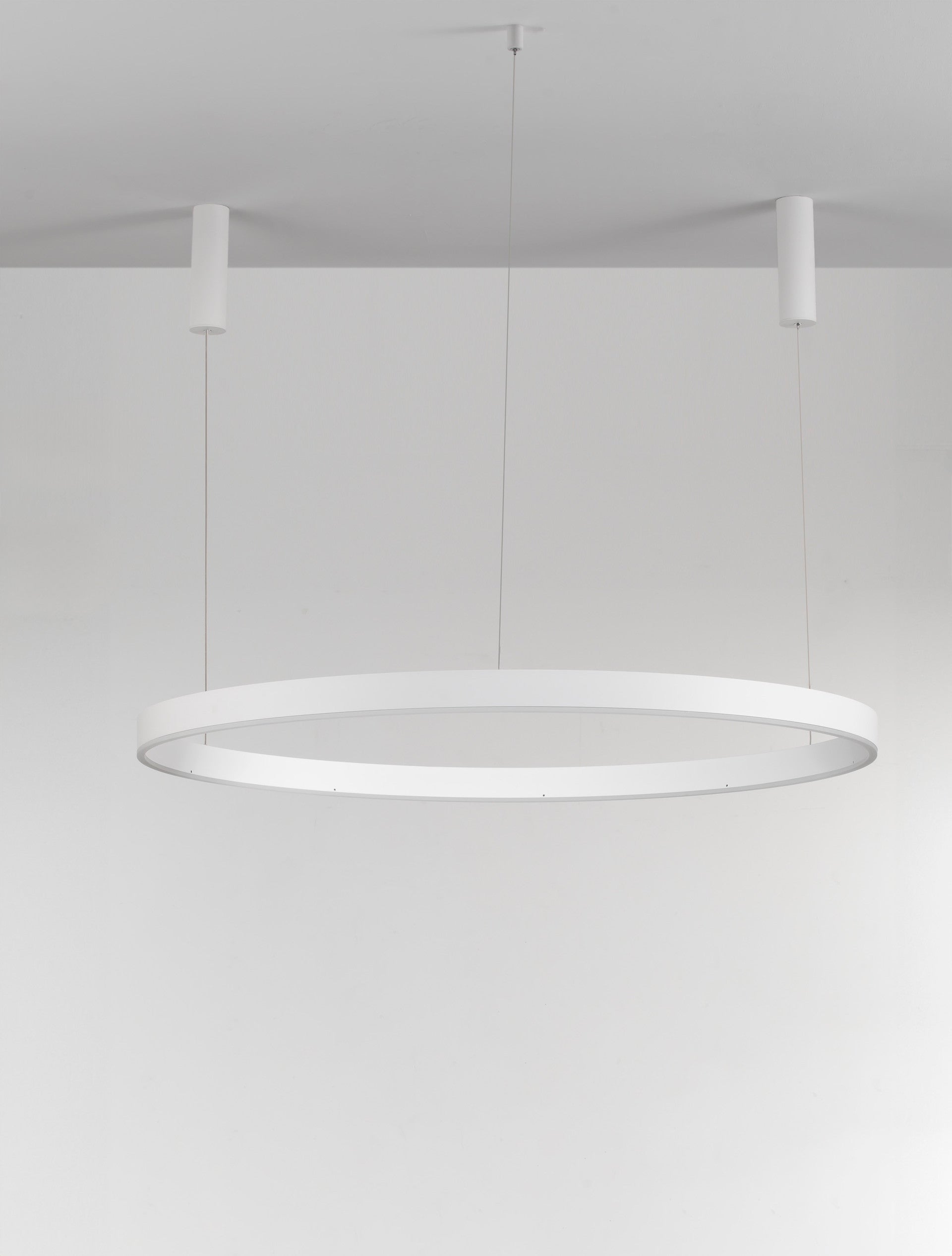 Висящо осветително тяло (пендел) MOTIF 72W LED 3000K Триак димируем Пясъчно бял алуминий акрил Регулируема височина