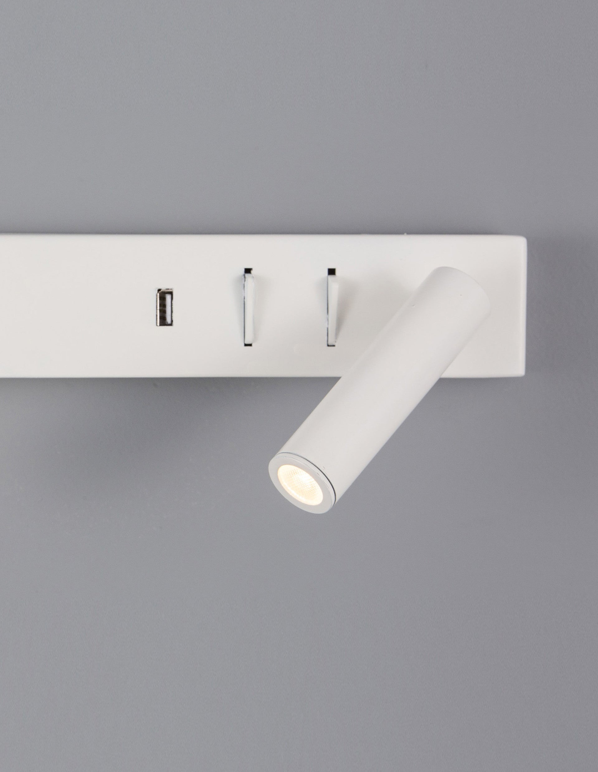 Висящо осветително тяло (пендел) VIDA 5W Пясъчно бял метал с USB и регулируем