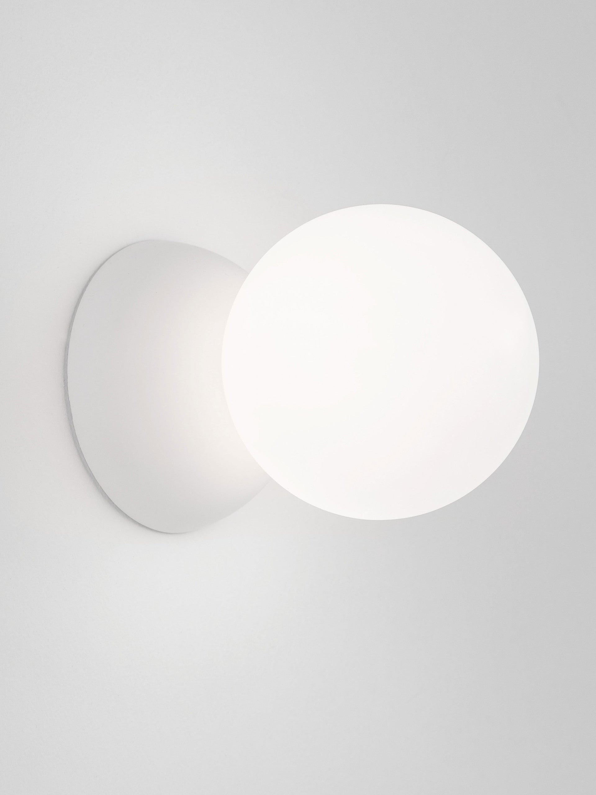 Висящо осветително тяло (пендел) ZERO LED G9 5W Бял гипс и опалово стъкло