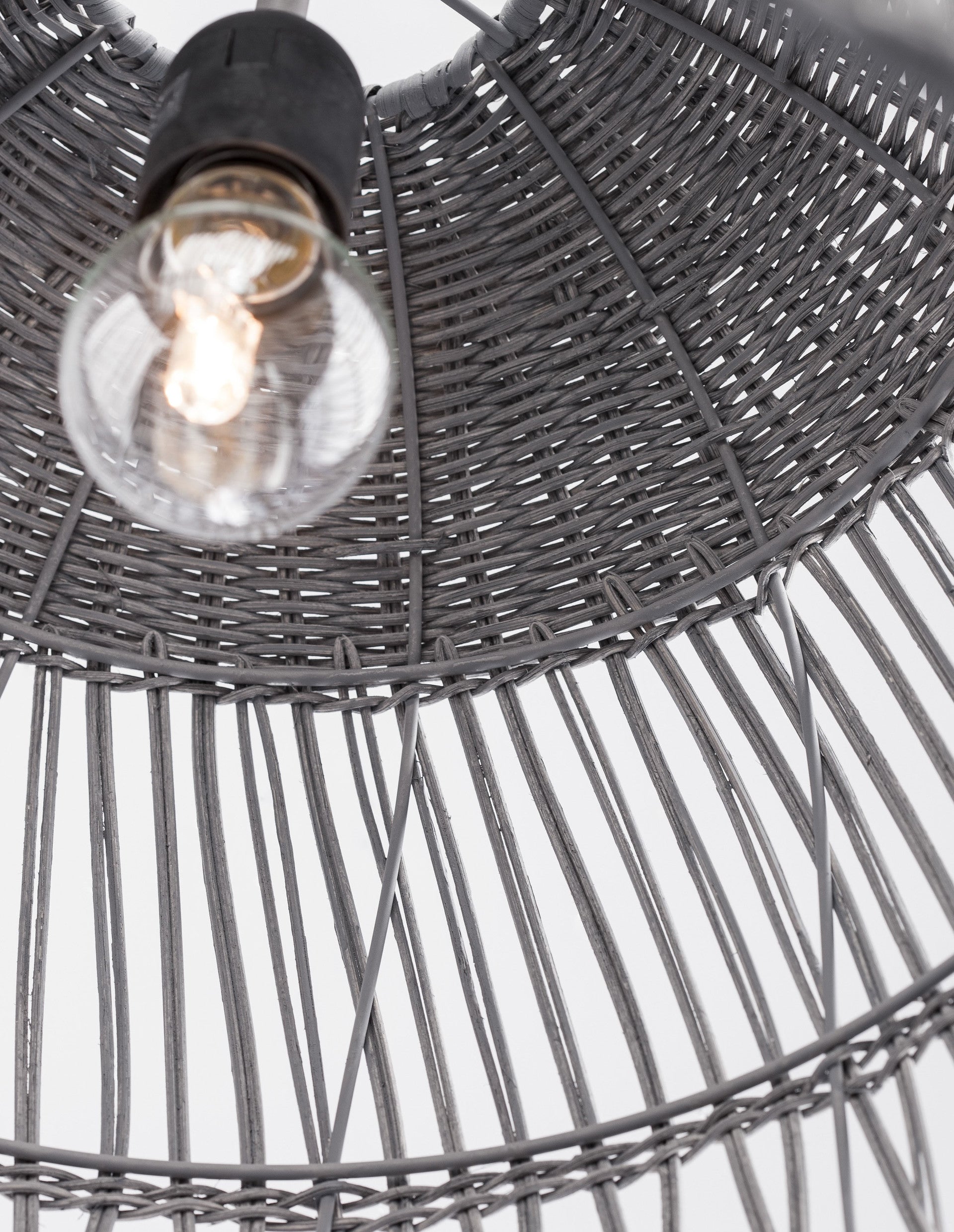 Висящо осветително тяло (пендел) DESTIN 12W LED Сив ратан Черен текстилен кабел