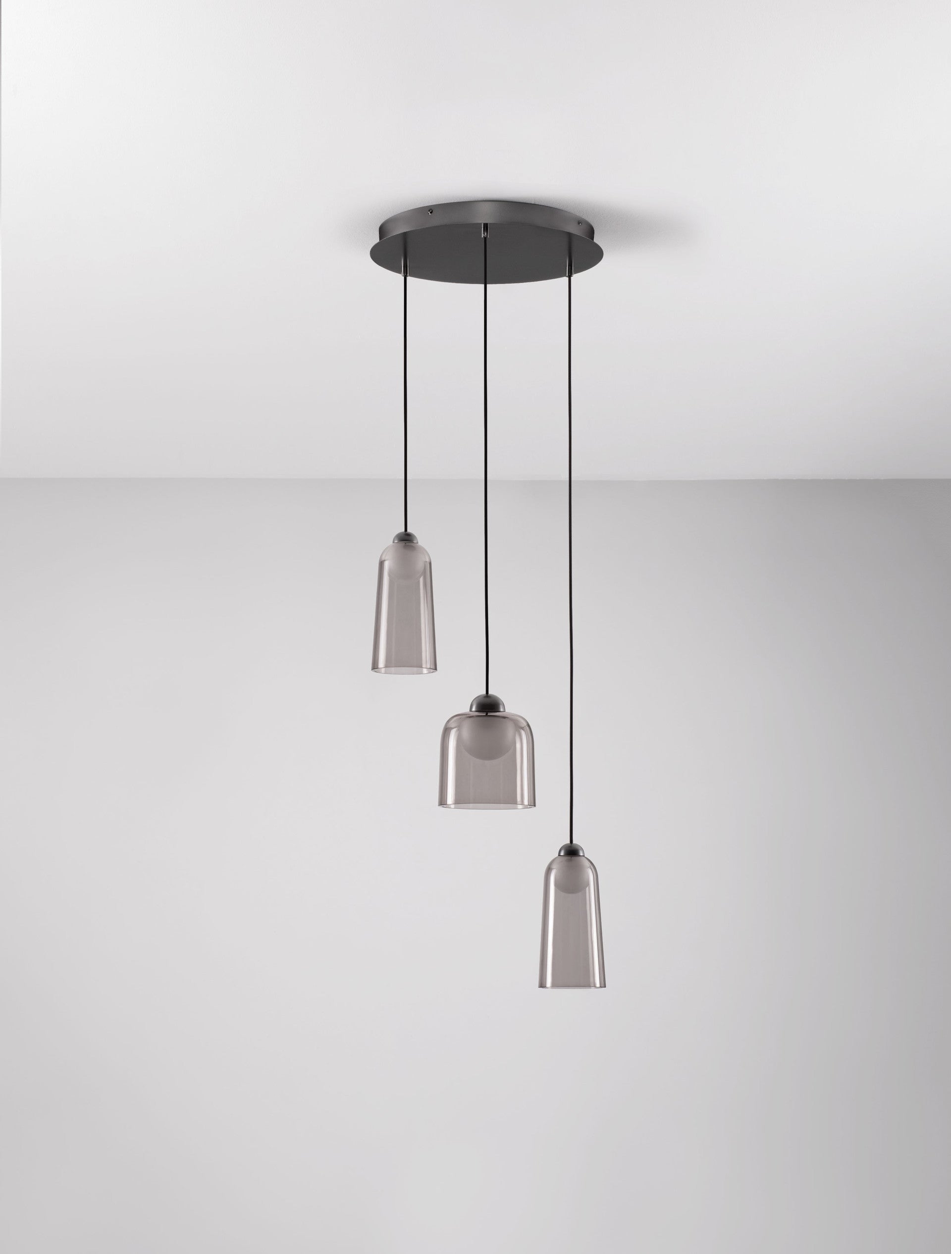 Висяща лампа DIONE LED 15W 220-240V ⌀35 H200см Пясъчно черно, карбонова стомана и опушен акрил