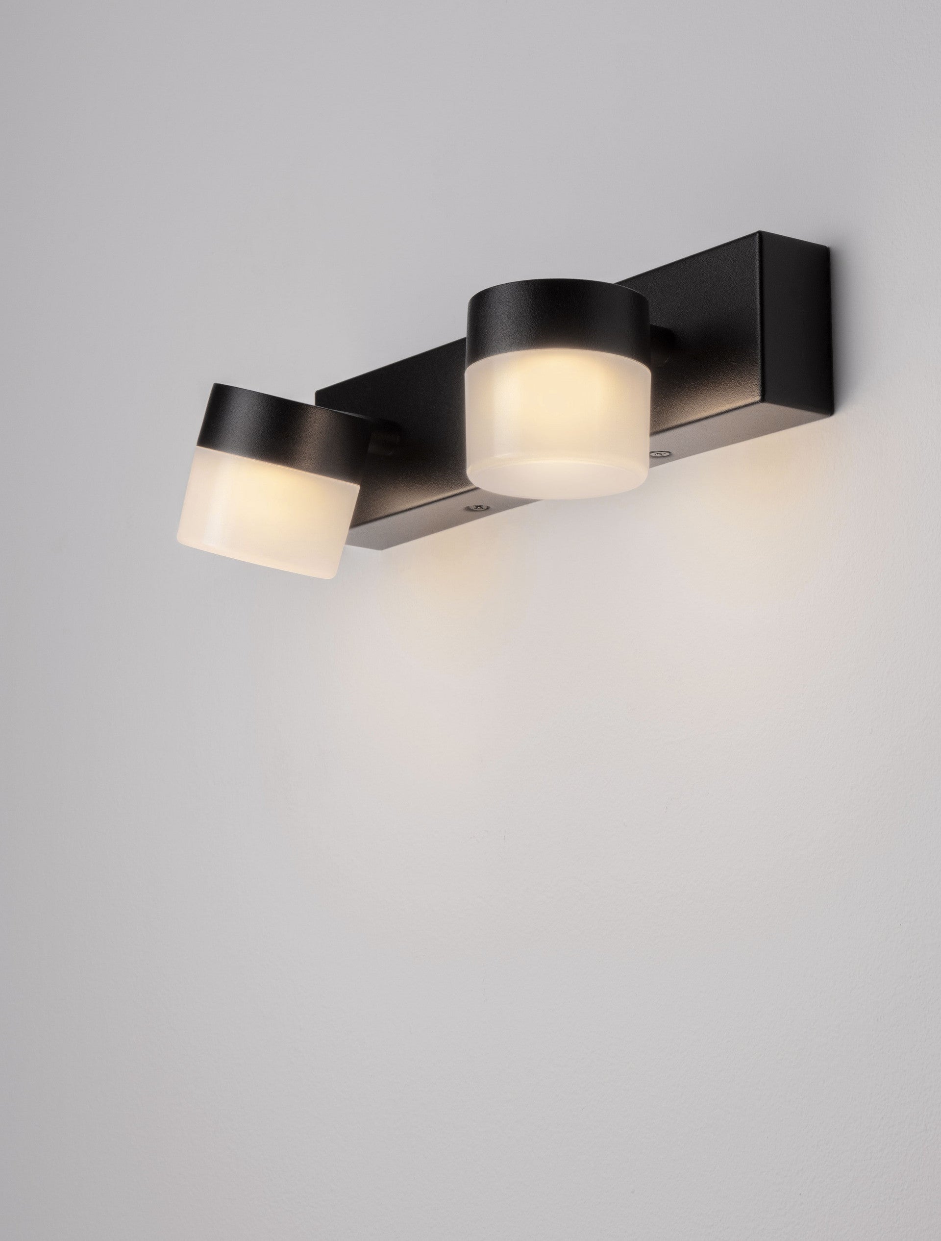 Висящо осветително тяло (пендел) TEKO 11W LED Пясъчно черен алуминий и акрил L25 W11 H6см
