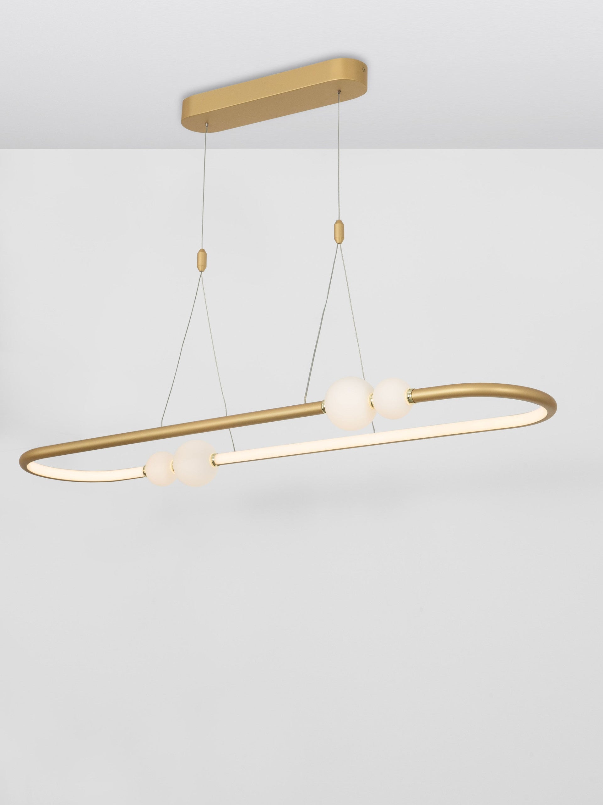 Висящо осветително тяло (пендел) CELIA 45W LED Сатен злато алуминий и опалово стъкло L100 W29 H120см Регулируема височина