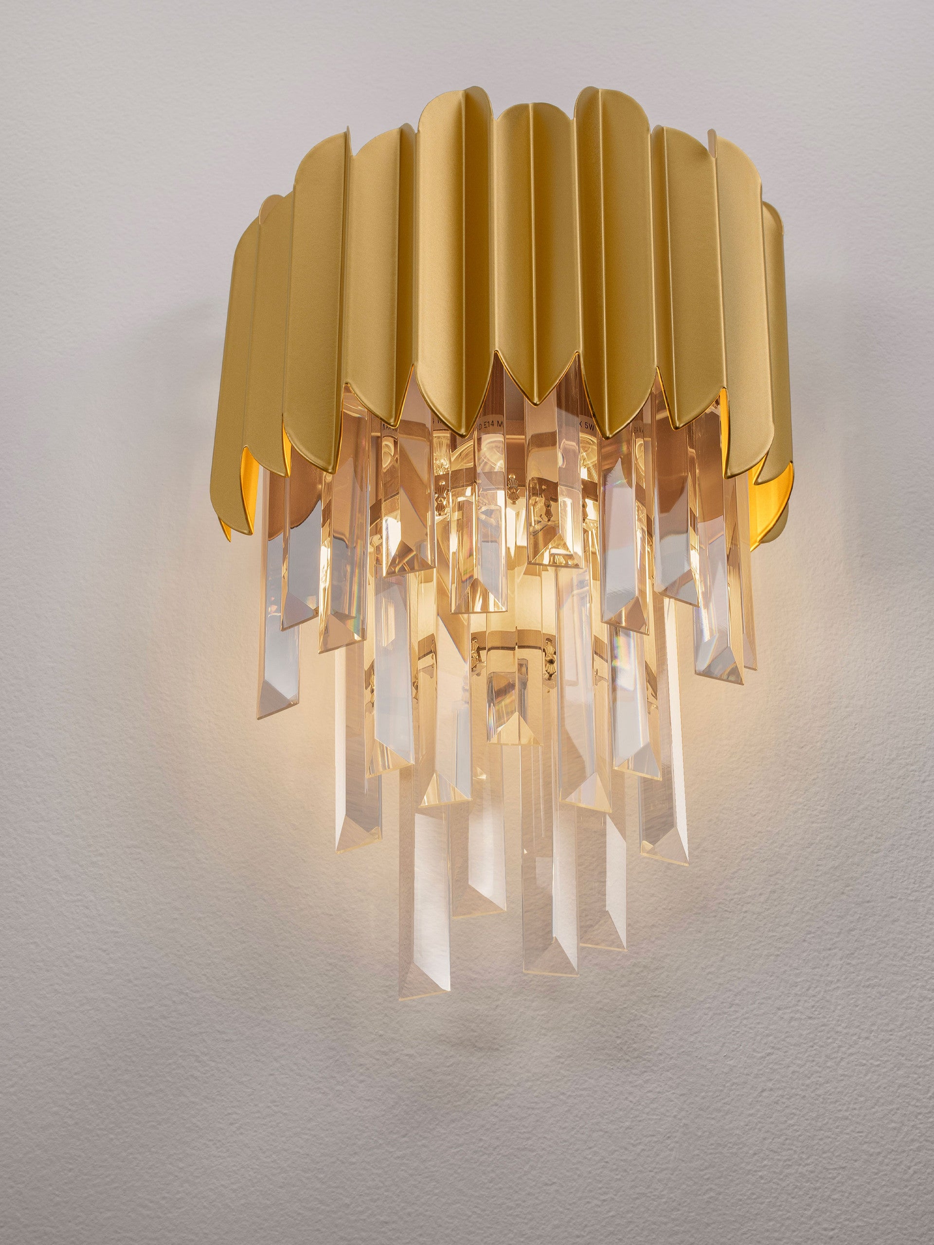 Висящо осветително тяло (пендел) MAGNOLIA 2x5W E14 Златист алуминий и кристал
