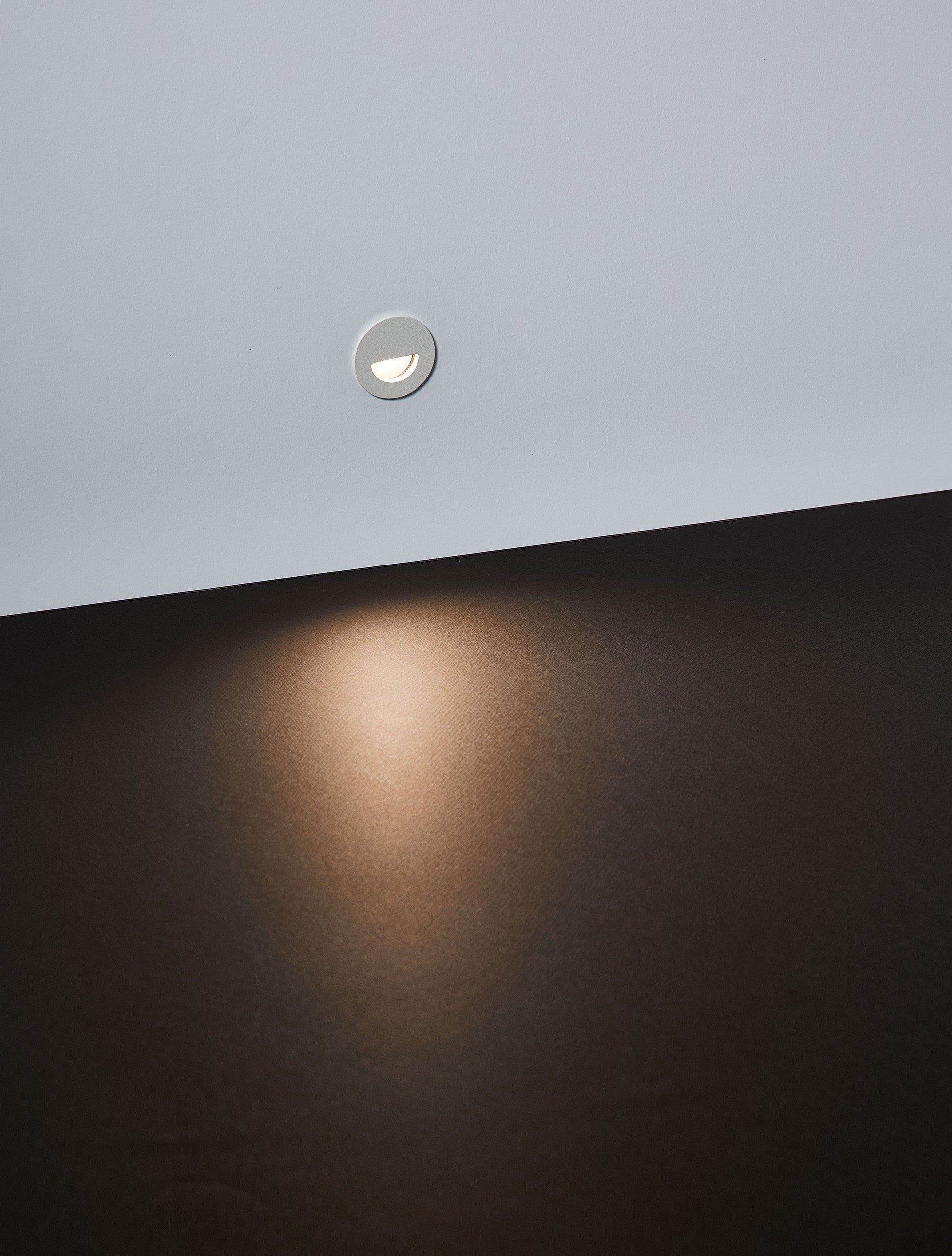 Техническо осветление ATRIUM LED 3W 2700K Леят алуминий Бял