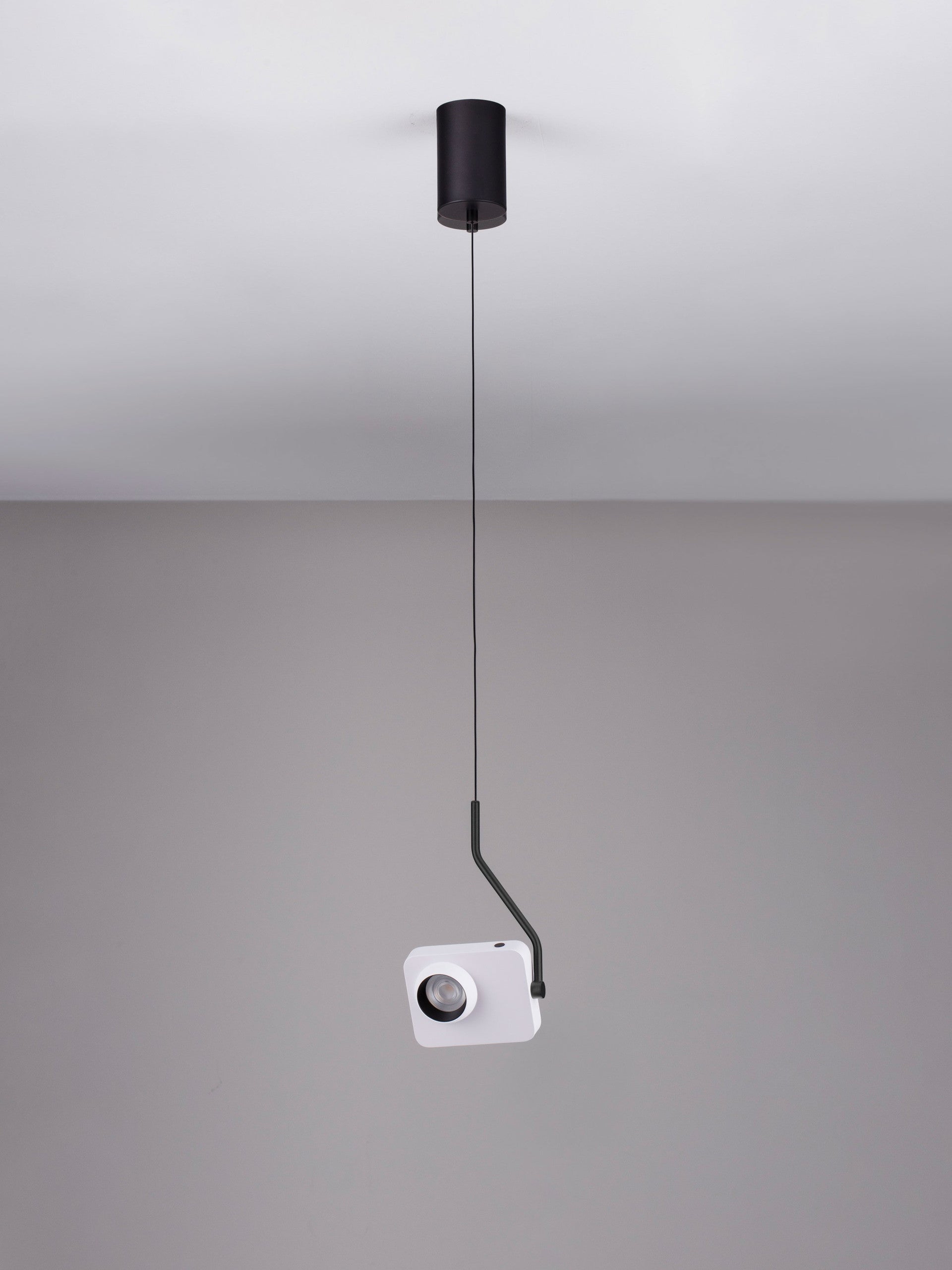 Висящо осветително тяло (пендел) KEDROS LED 9W Триак димируем Матово бял L14 W11 H270см