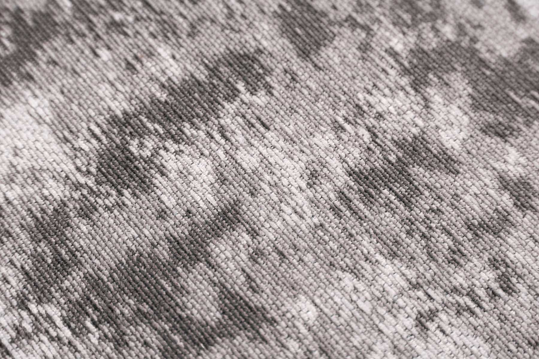 Lyon Grey